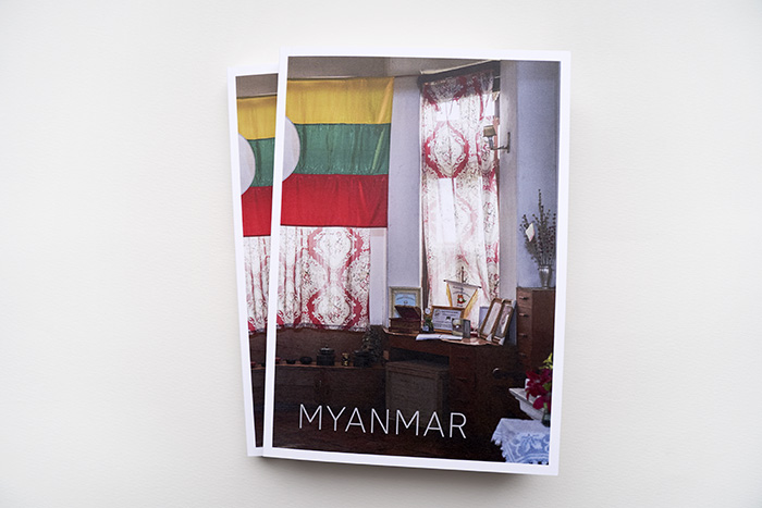 Grafikdesign in Berlin Booth Design Unit Michaela Booth Buchgestaltung Myanmar1